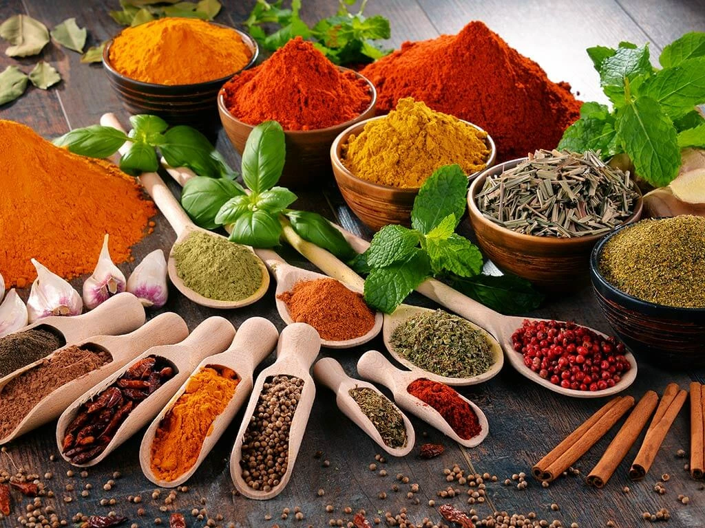 Especiarias – Ingredientes que oferecem sabor associado a benefícios saudáveis